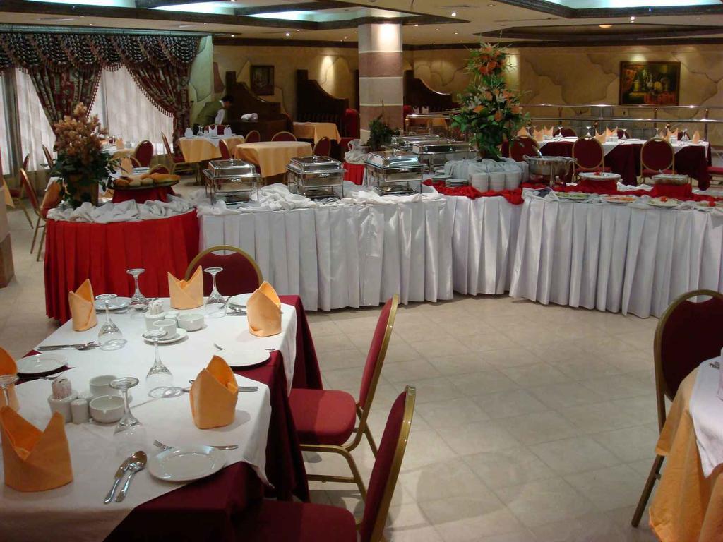 Hotel Di-Palace Эр-Рияд Экстерьер фото